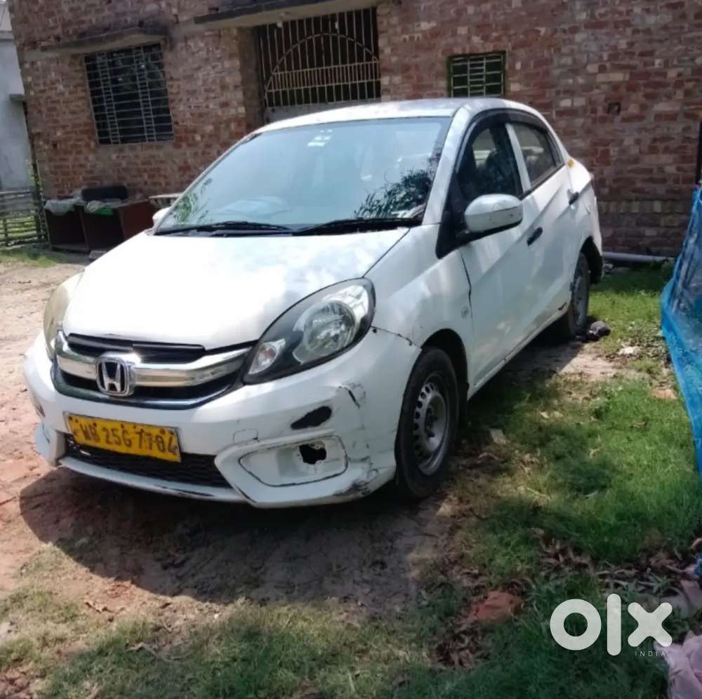 I Want Sell My Honda Amaze Car.