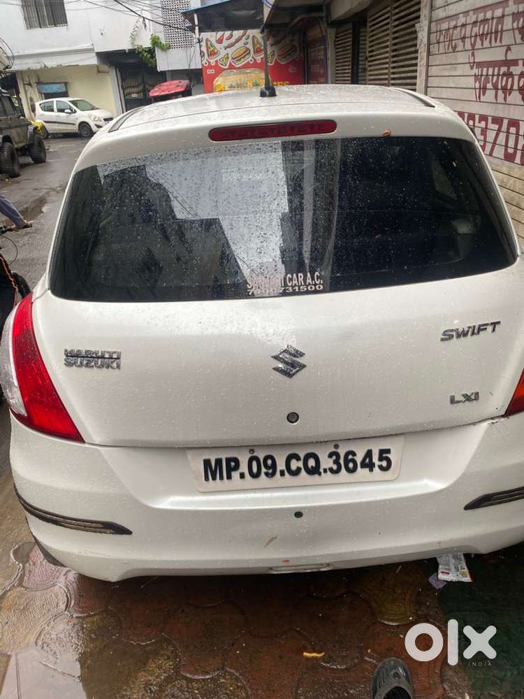 Maruti Suzuki Swift Petrol 2015