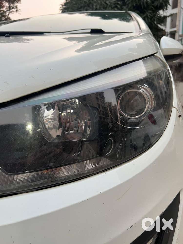 Mahindra Marazzo M6, 2018, Diesel