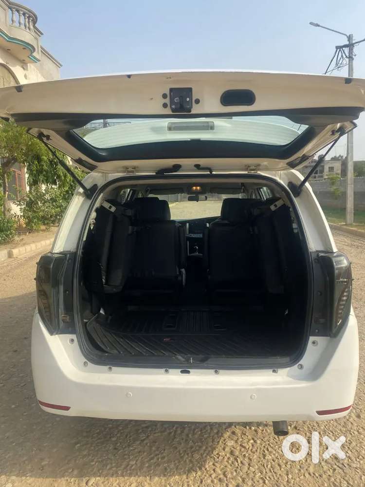 Toyota Innova Crysta 2.4 V (7 Seater)  New Tyres  Mint Condition