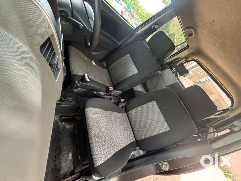 Maruti Suzuki Wagon R Lxi 2011