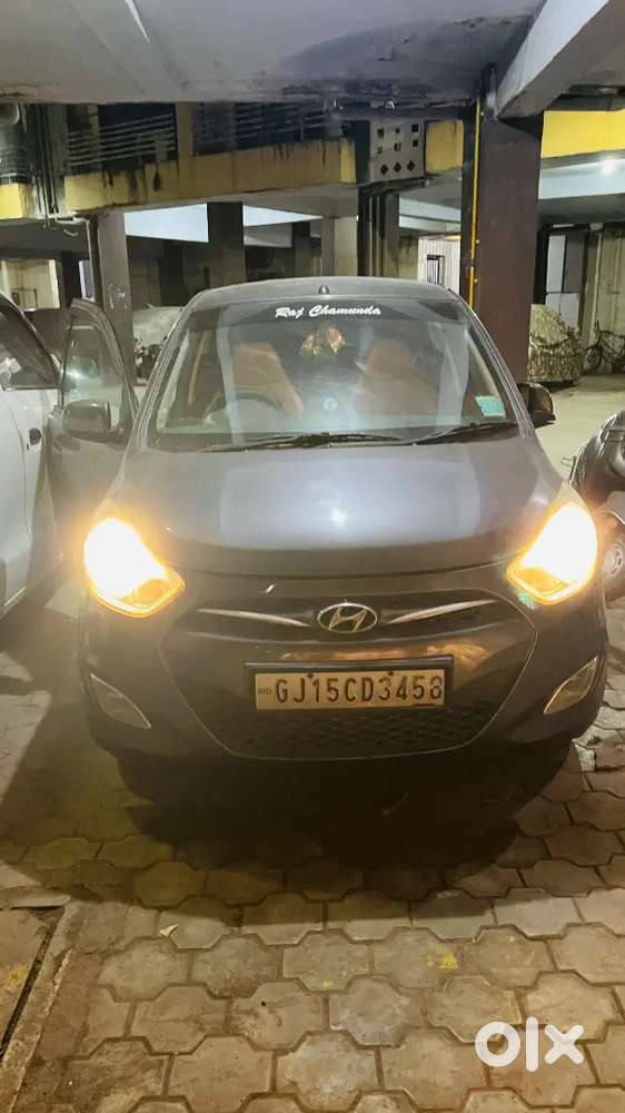 Hyundai Grand I10 2015 Petrol 70000 Km Driven