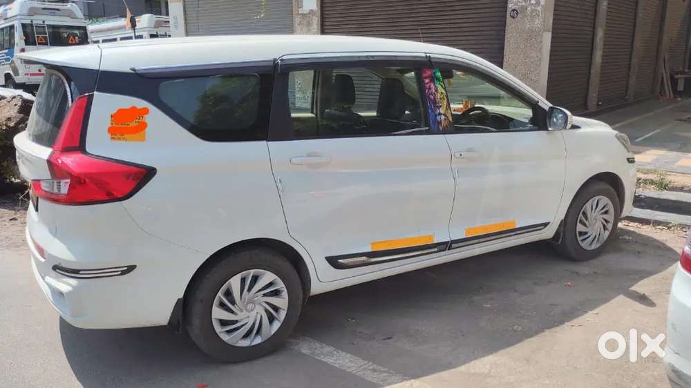 Maruti Suzuki Ertiga Vxi 2026