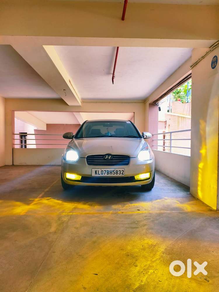 Hyundai Verna 1.6 Xi Mt Petrol  2008 New Tyres + Clutch