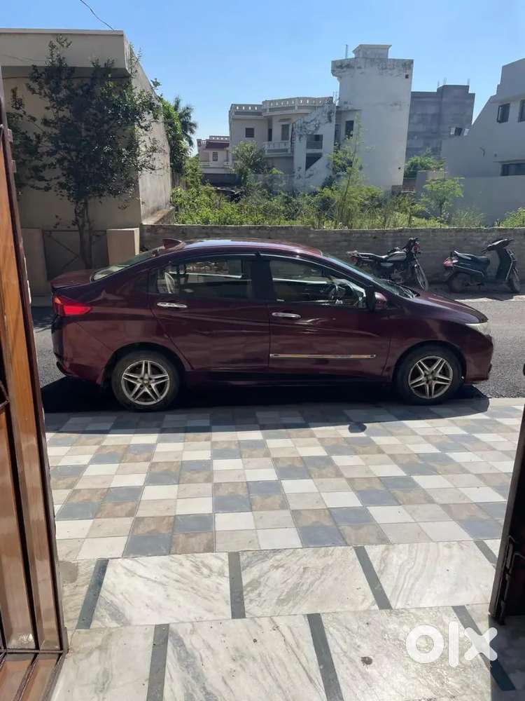 Honda City I-dtec (diesel)  2015