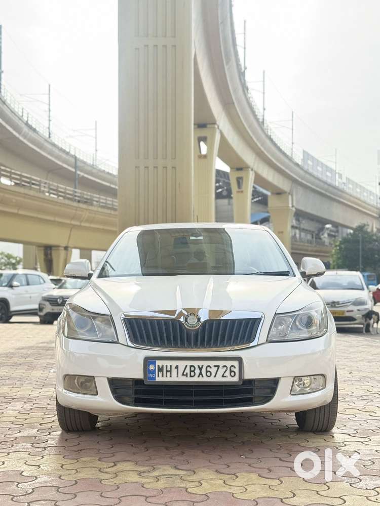 Skoda Laura Skoda-laura-laura-elegance-1.9-tdi--at, 2010, Diesel