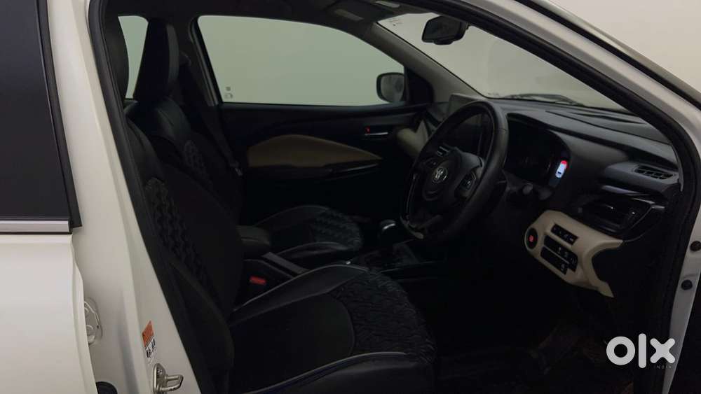 Toyota Glanza 1.2 V Amt, 2022, Petrol
