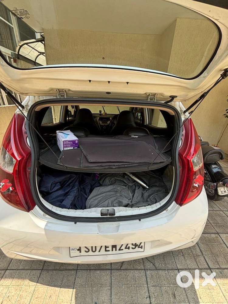 Hyundai Eon 2015 Petrol Well Maintained