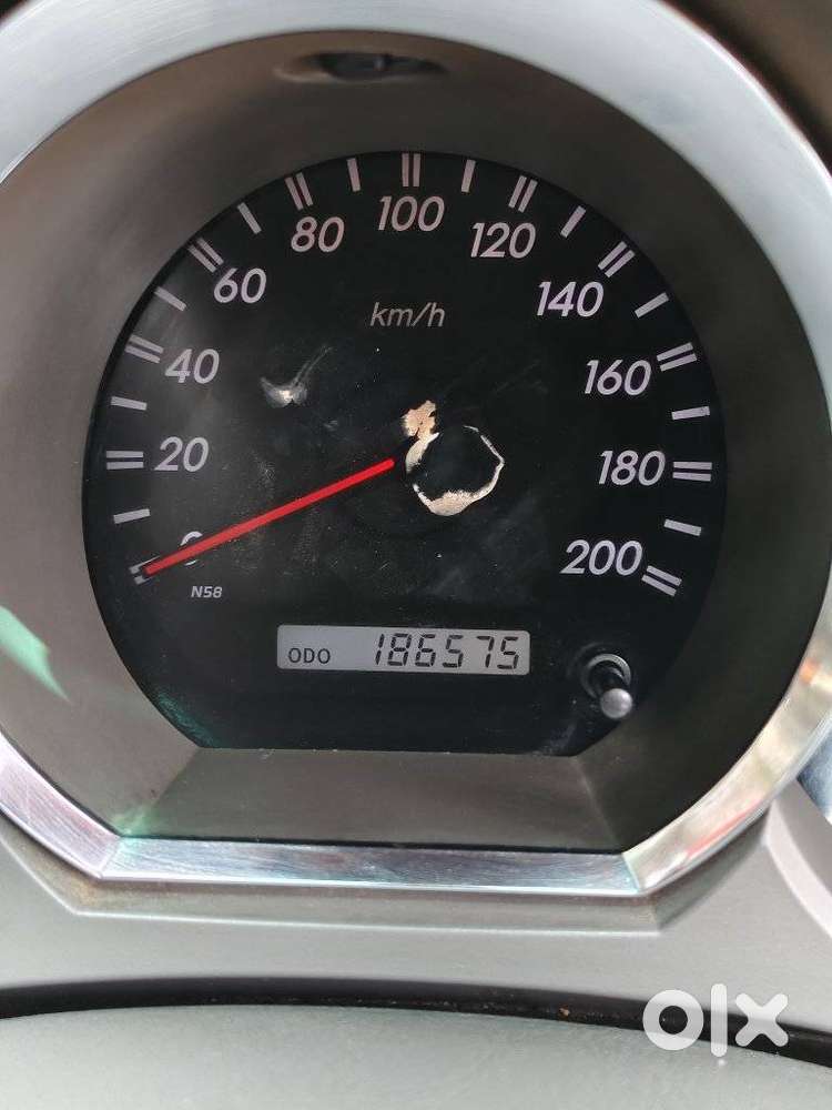 Toyota Fortuner 3.0 4x4 Manual, 2011, Diesel