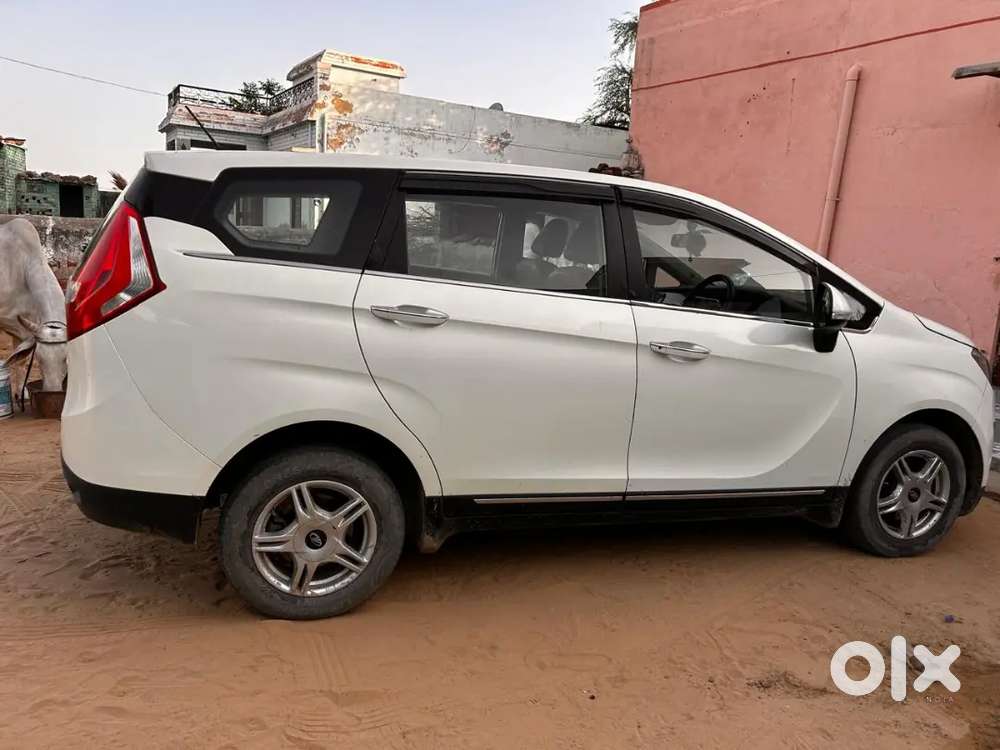 Mahindra Marazzo M6 2019 Diesel