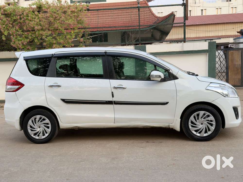 Maruti Suzuki Ertiga Vdi Shvs, 2014, Diesel