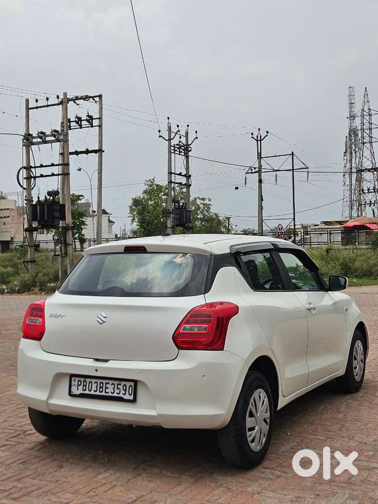 Maruti Suzuki Swift Lxi Option, 2020, Petrol