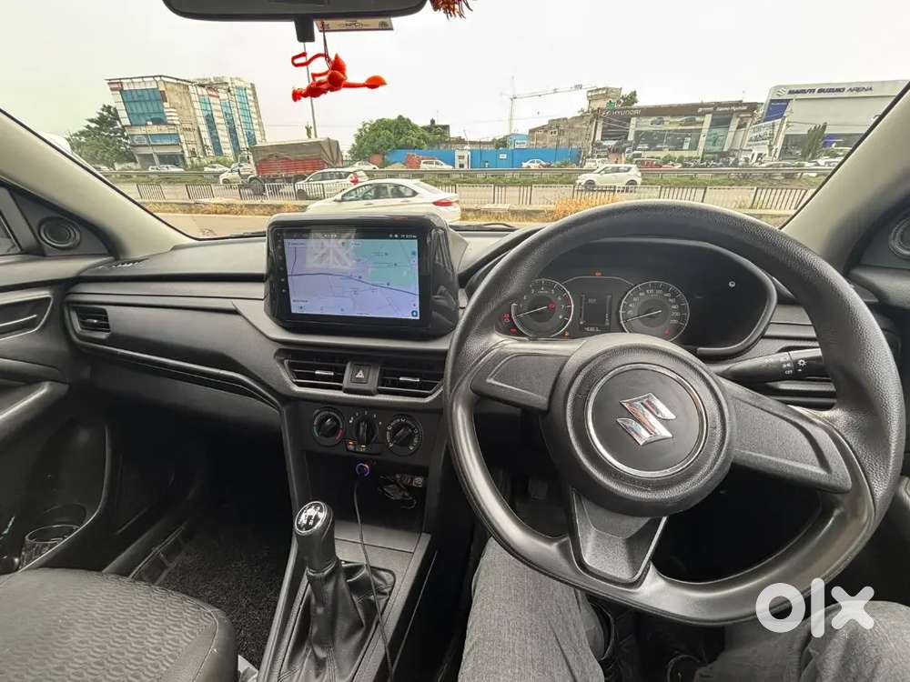 Maruti Suzuki Brezza Lxi 2024