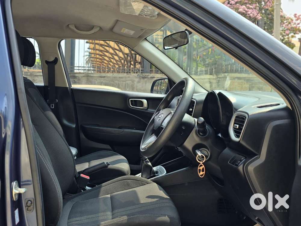 Hyundai Venue S 1.2 Petrol, 2021, Petrol