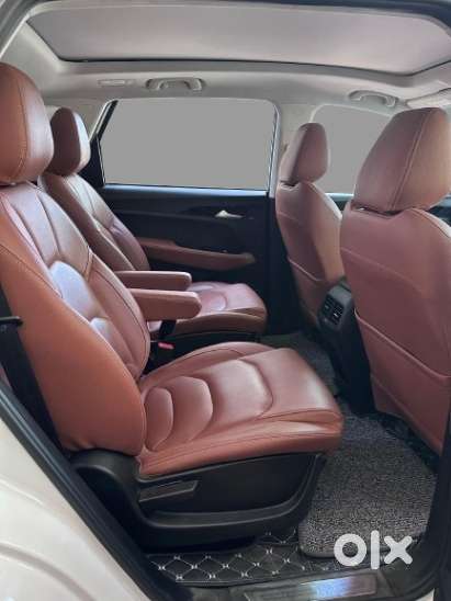 Mg Hector Plus 1.5 Sharp Turbo Cvt 6 Str, 2022, Petrol