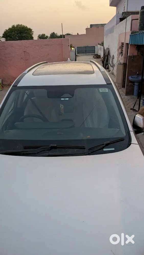 Mahindra Xuv700 2022 Diesel 37000 Km Driven