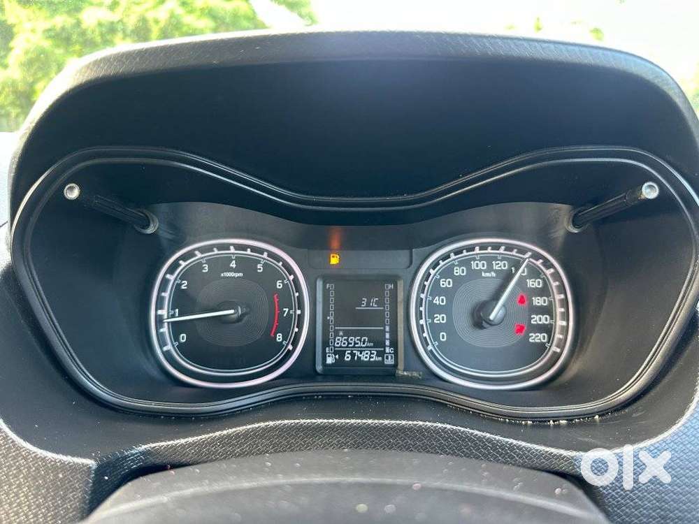 Maruti Suzuki Brezza Zxi Plus Smart Hybrid, 2022, Petrol
