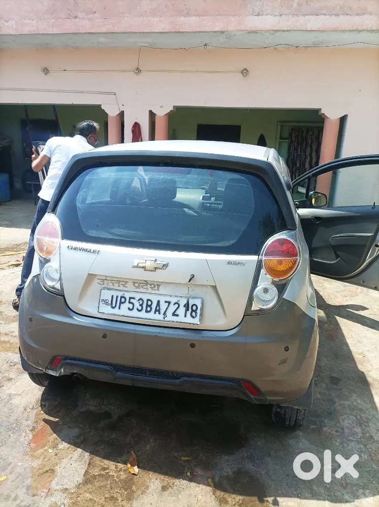 Chevrolet Beat Petrol 2012