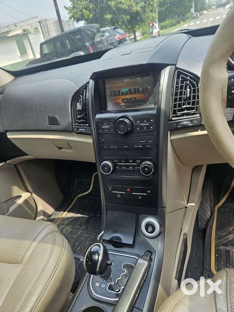 Mahindra Xuv500 At W10 Fwd, 2016, Diesel