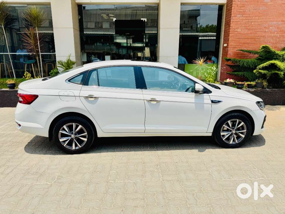 Skoda Slavia 1.5 Tsi Style At, 2022, Petrol