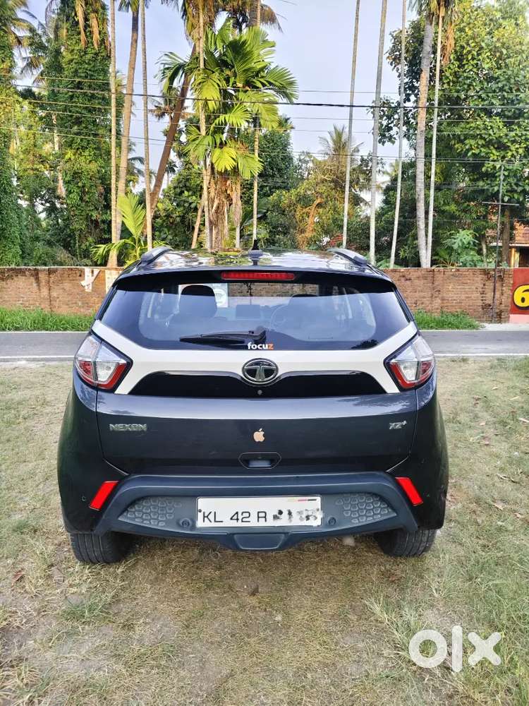 Tata Nexon 2018 Diesel Full Option 20+kmpl  Mileage 2019 July Regn.
