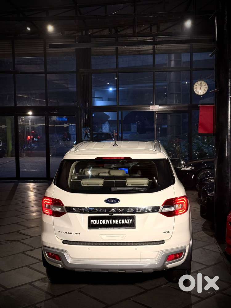 Ford Endeavour Titanium Plus 4x4, 2021, Petrol