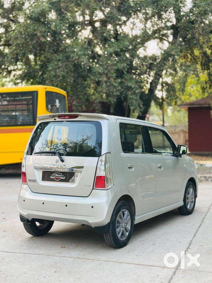 Maruti Suzuki Wagon R Stingray 1.0 Vxi Plus, 2014, Petrol