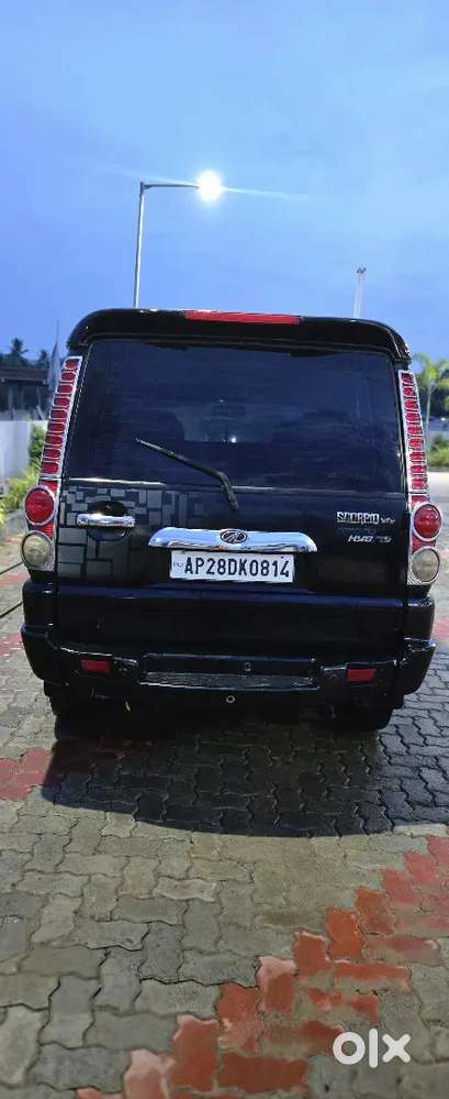 Mahindra Scorpio Classic 2011 Diesel 108000 Km Driven