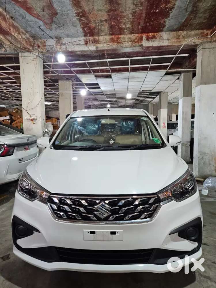 Maruti Suzuki Ertiga Vxi 2026