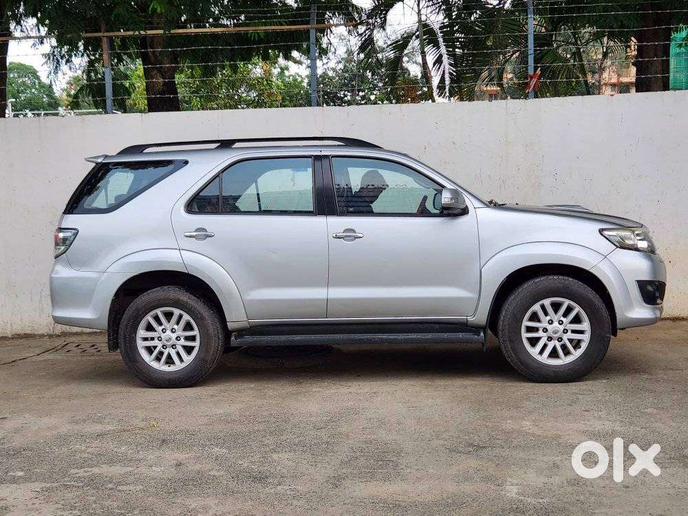 Toyota Fortuner 3.0 4x2 Mt, 2013, Diesel