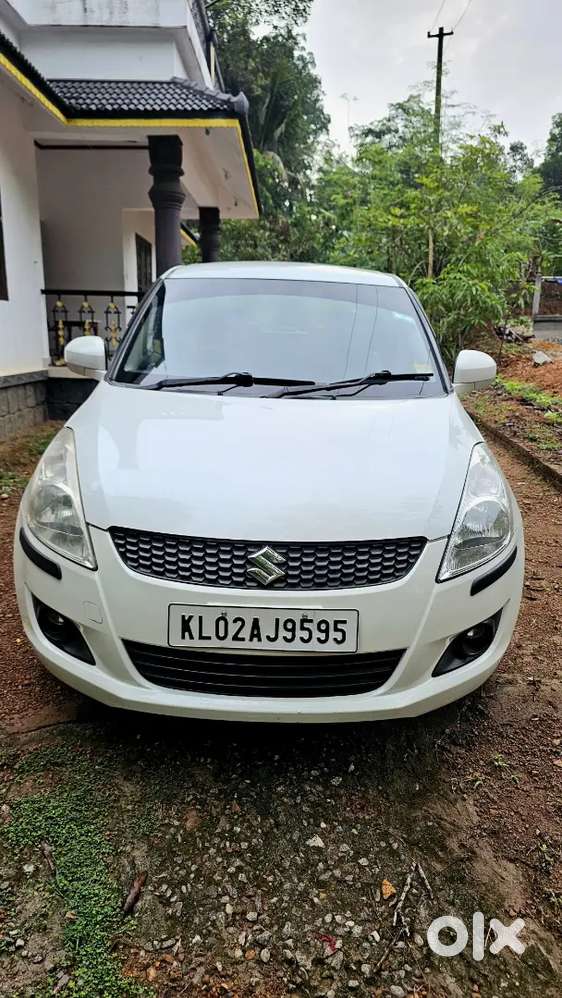 Maruti Suzuki Swift 2012