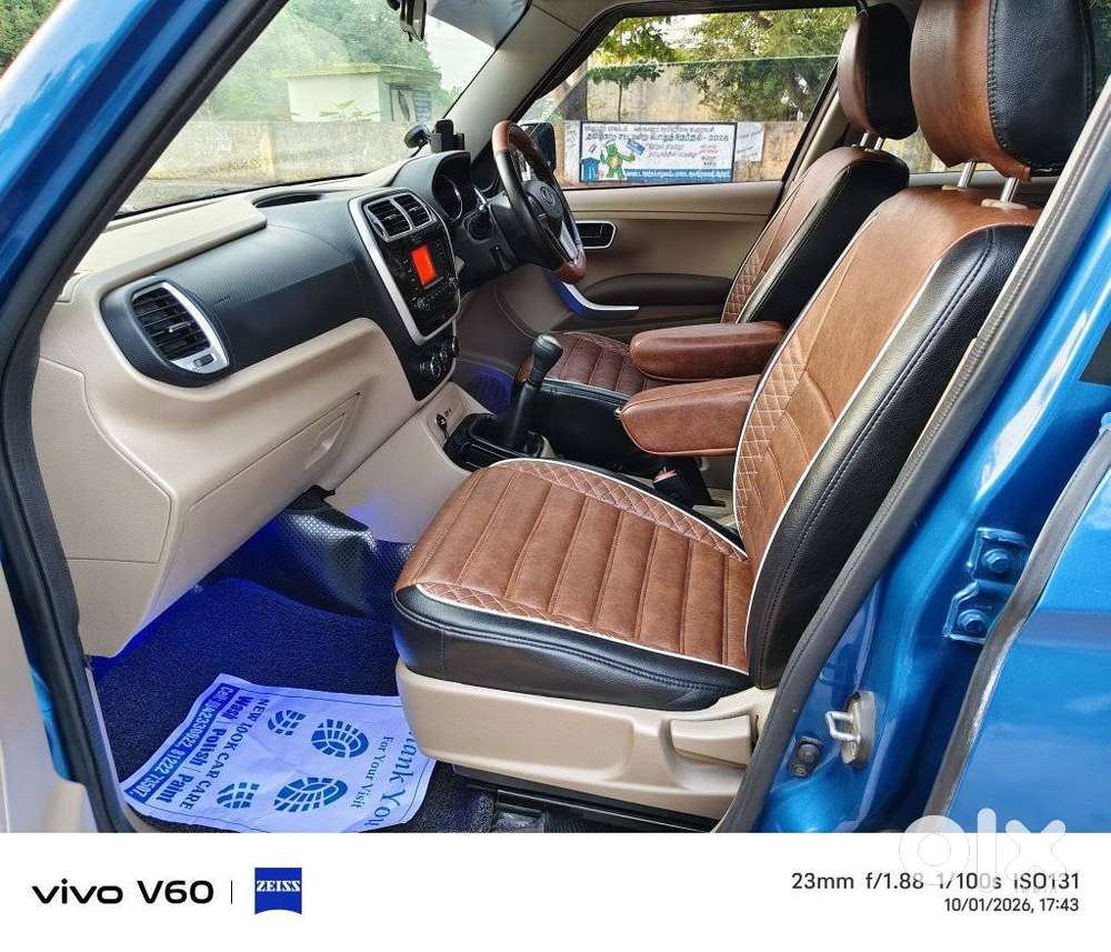 Mahindra Tuv 300 Mhawk100 T8, 2016