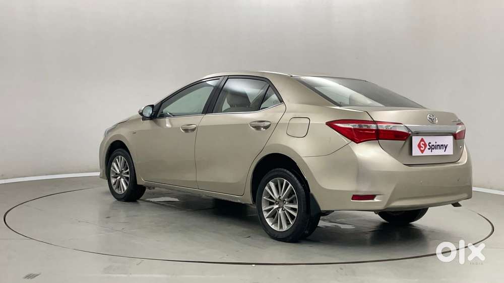 Toyota Corolla Altis 1.8 G, 2015, Petrol