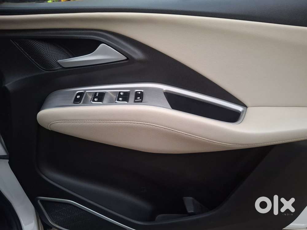 Mg Hector Sharp Pro 1.5 Turbo Cvt, 2023, Petrol