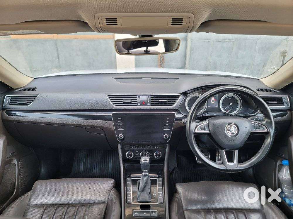 Skoda Superb 2.0 L&k Tsi At, 2019, Petrol