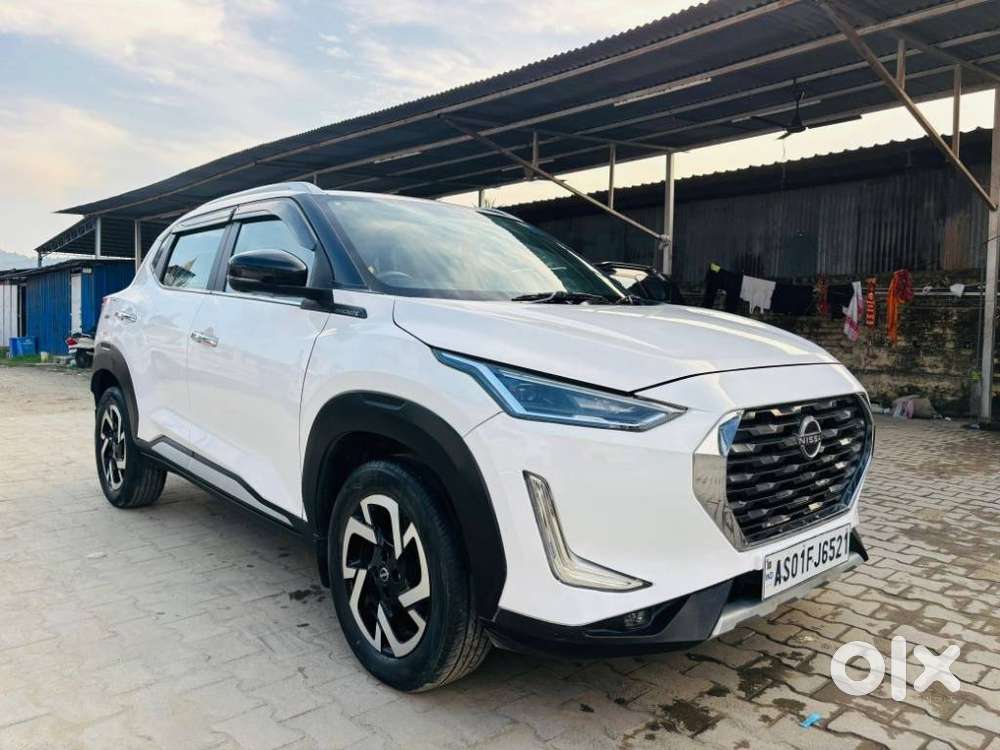 Nissan Magnite 1.0 Xv Premium Turbo Cvt, 2022, Petrol