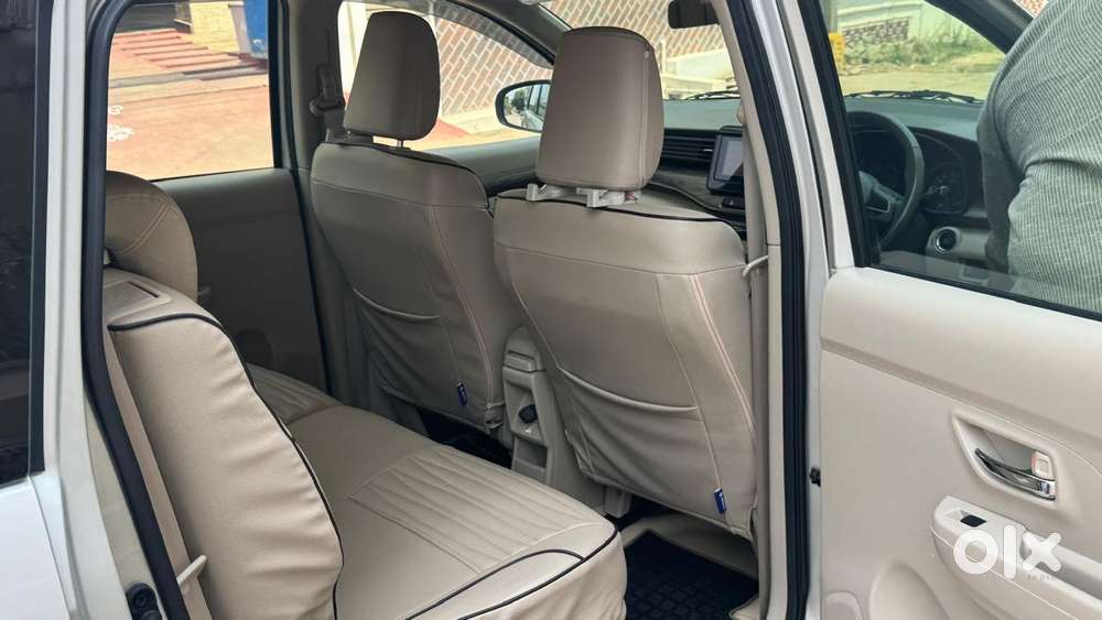 Maruti Suzuki Ertiga Zxi Plus Shvs, 2021, Petrol