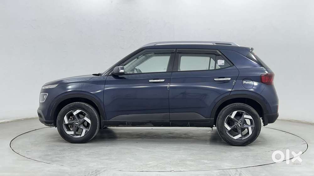 Hyundai Venue Sx Plus Turbo Dct, 2022, Petrol