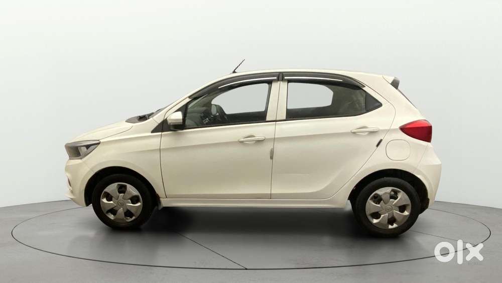 Tata Tiago 1.2 Revotron Xt, 2020, Petrol