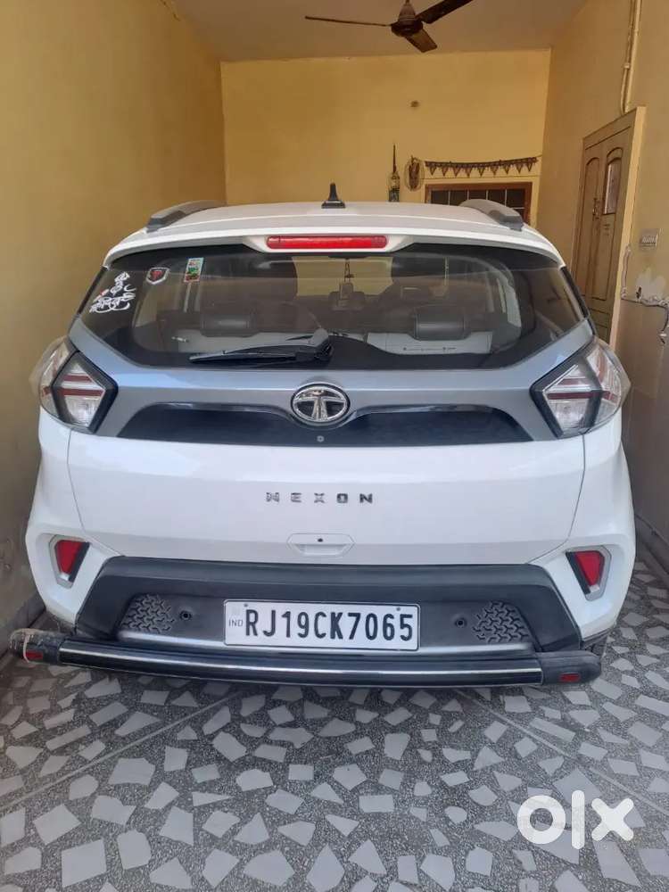 Tata Nexon 1.2 Revotron 2021 Petrol+cng