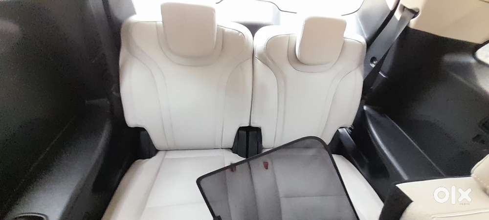 Mahindra Xuv700 2.2 Ax 7 Diesel At Str, 2024, Diesel