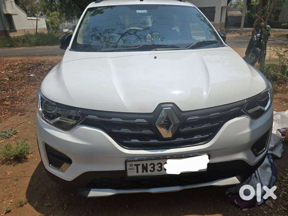 Renault Triber Rxz, 2025, Petrol