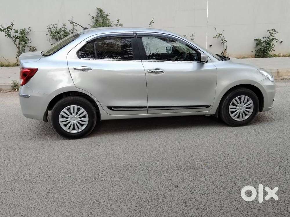 Maruti Suzuki Swift Dzire 1.3 Vxi, 2019, Petrol