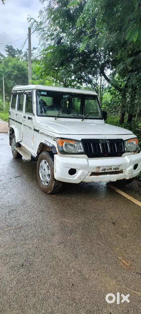 Mahindra Bolero Slx 2012