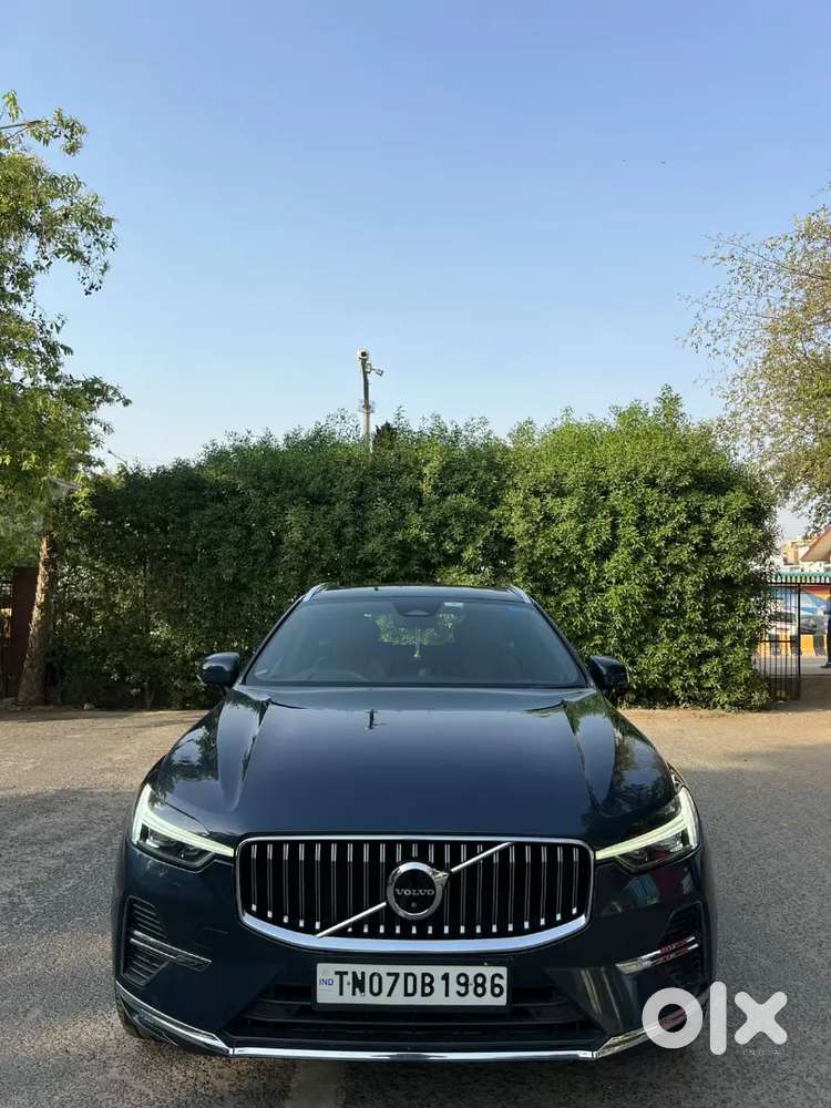 Volvo Xc60 2022 Petrol 14200 Km Driven