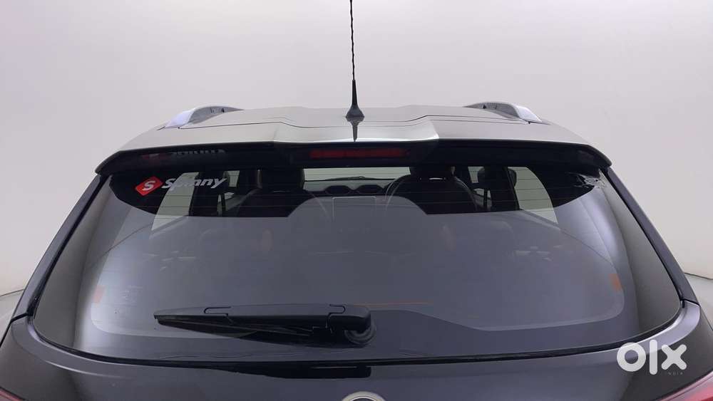 Nissan Magnite 1.0 Xv Premium Turbo Cvt, 2021, Petrol