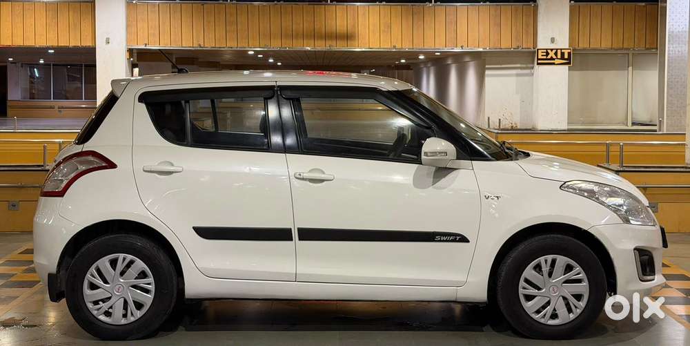 Maruti Suzuki Swift Vxi With Abs, 2014, Petrol