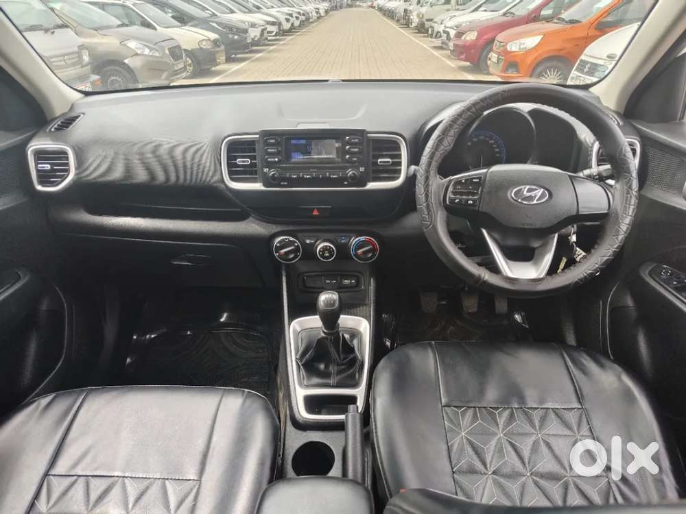 Hyundai Venue Sx, 2022, Petrol
