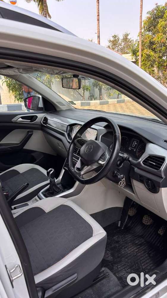 Volkswagen Taigun, 2024, Petrol