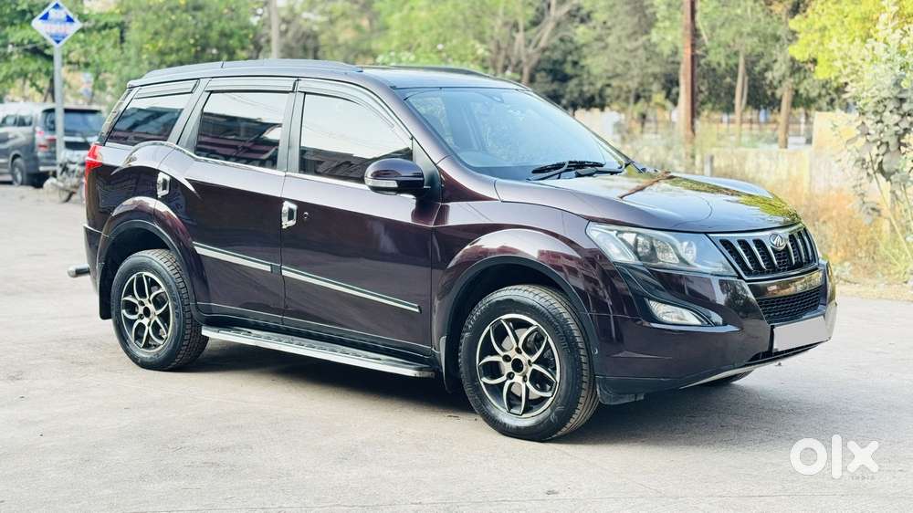 Mahindra Xuv500 W8, 2016
